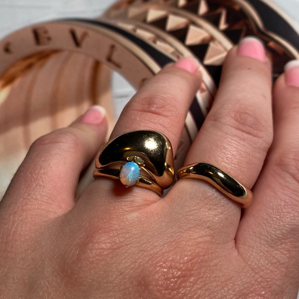 14k gold Vintage Opal Ring, Size 6.5 ✨💫✨